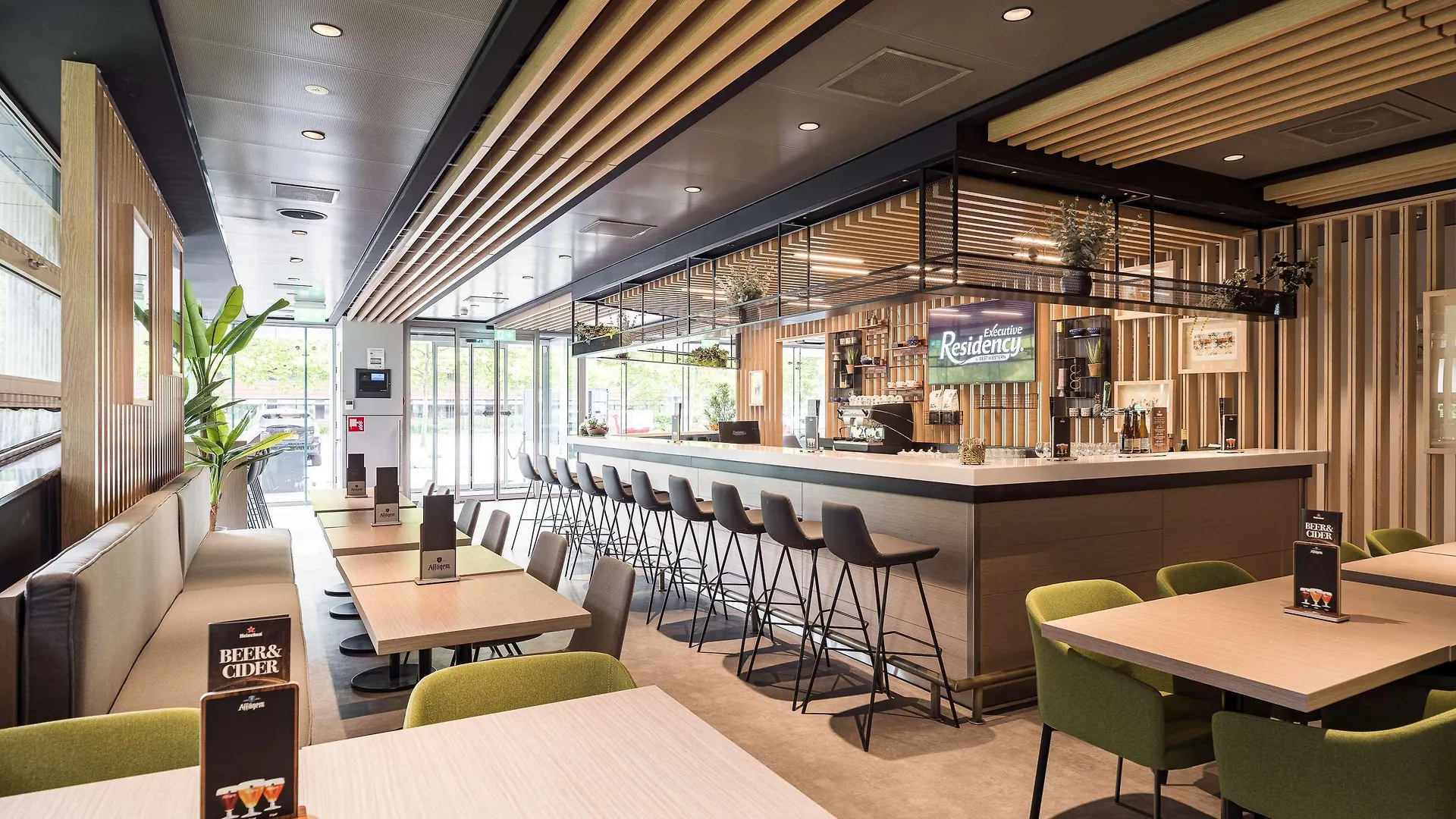 Executive Residency By Best Western Amsterdam Airport Hoofddorp 4*,