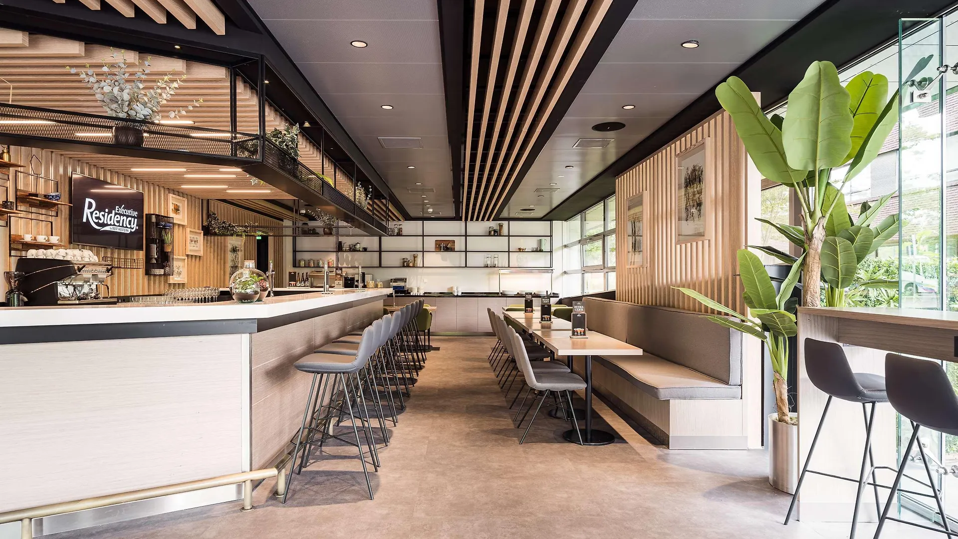 Executive Residency By Best Western Amsterdam Airport ﾎｰﾌﾄﾞﾛｰﾌﾟ 4*,  オランダ